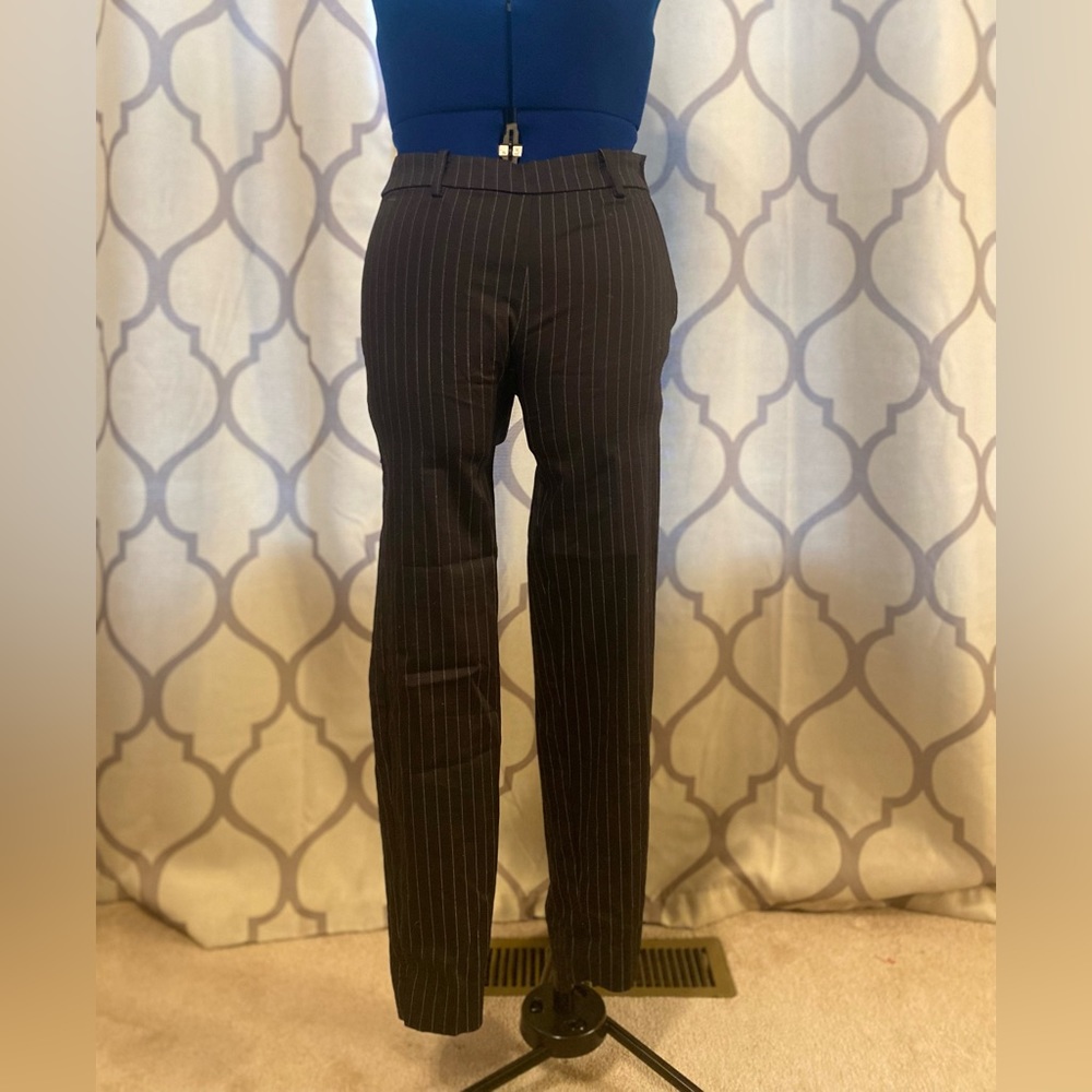 Tight-fitted striped business slacks
